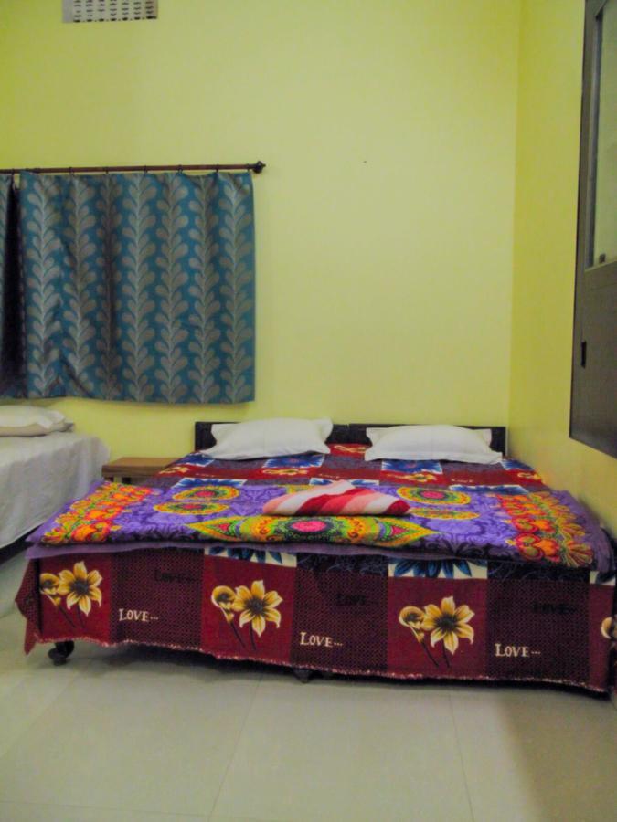 Gangotri Paying Guest House Varanasi Exterior foto