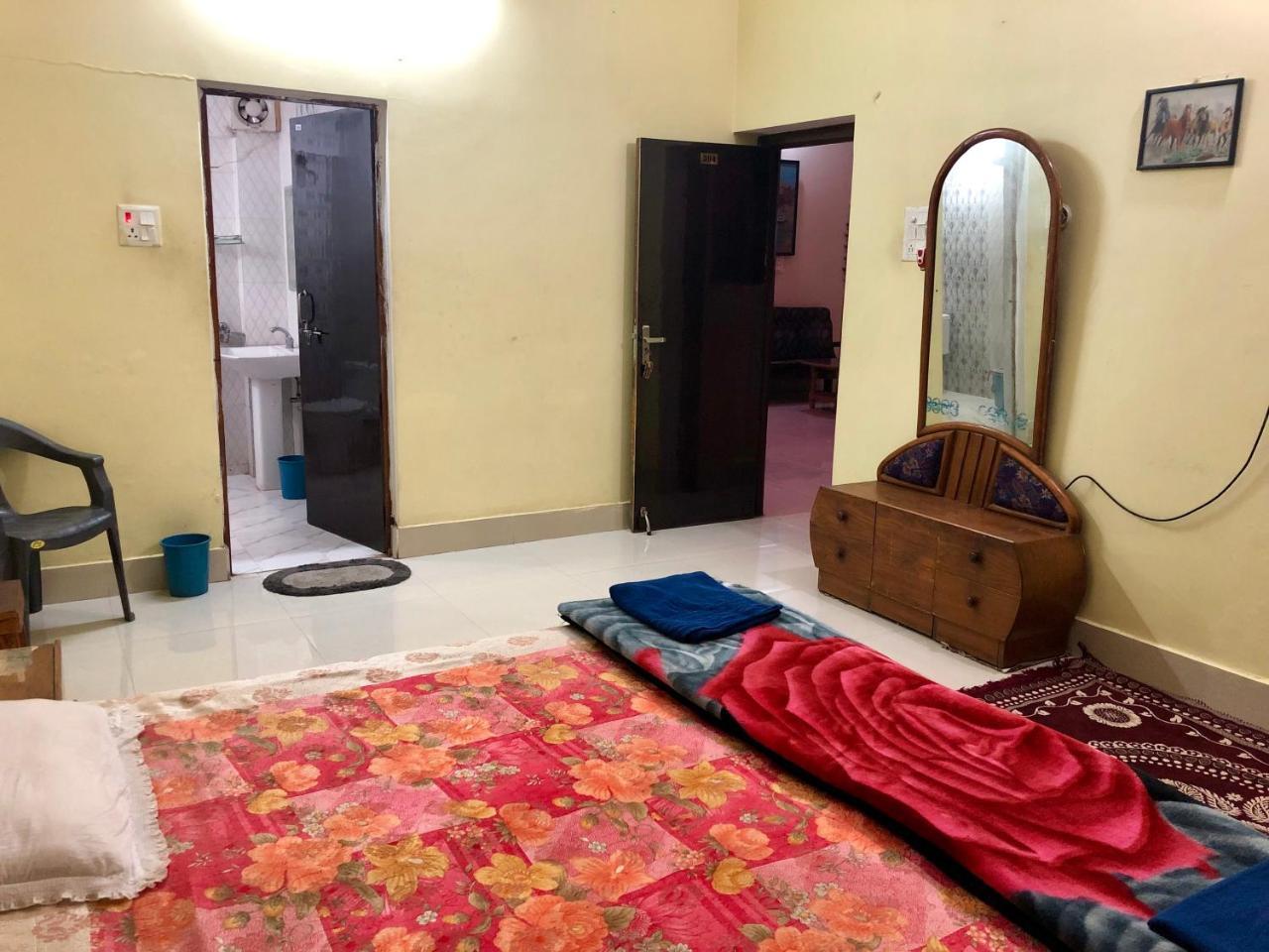Gangotri Paying Guest House Varanasi Exterior foto